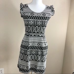 BOGO xhilaration native print cap sleeve dress